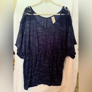 Navy blue peplum tee